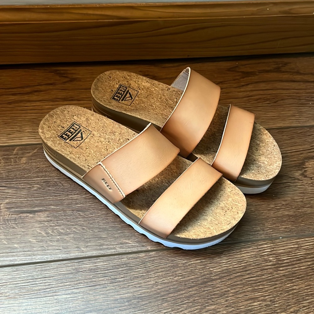 Reef Cushion Vista Sandals
